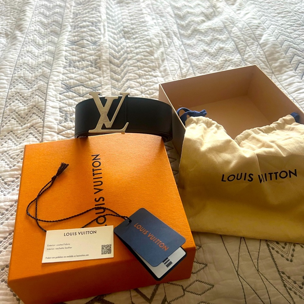 LV Initiales 40mm Reversible